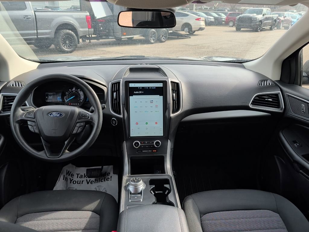 Used 2022 Ford Edge SE AWD/4WD image 13