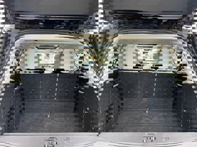 Certified 2025 Ford Expedition Max Platinum image 30