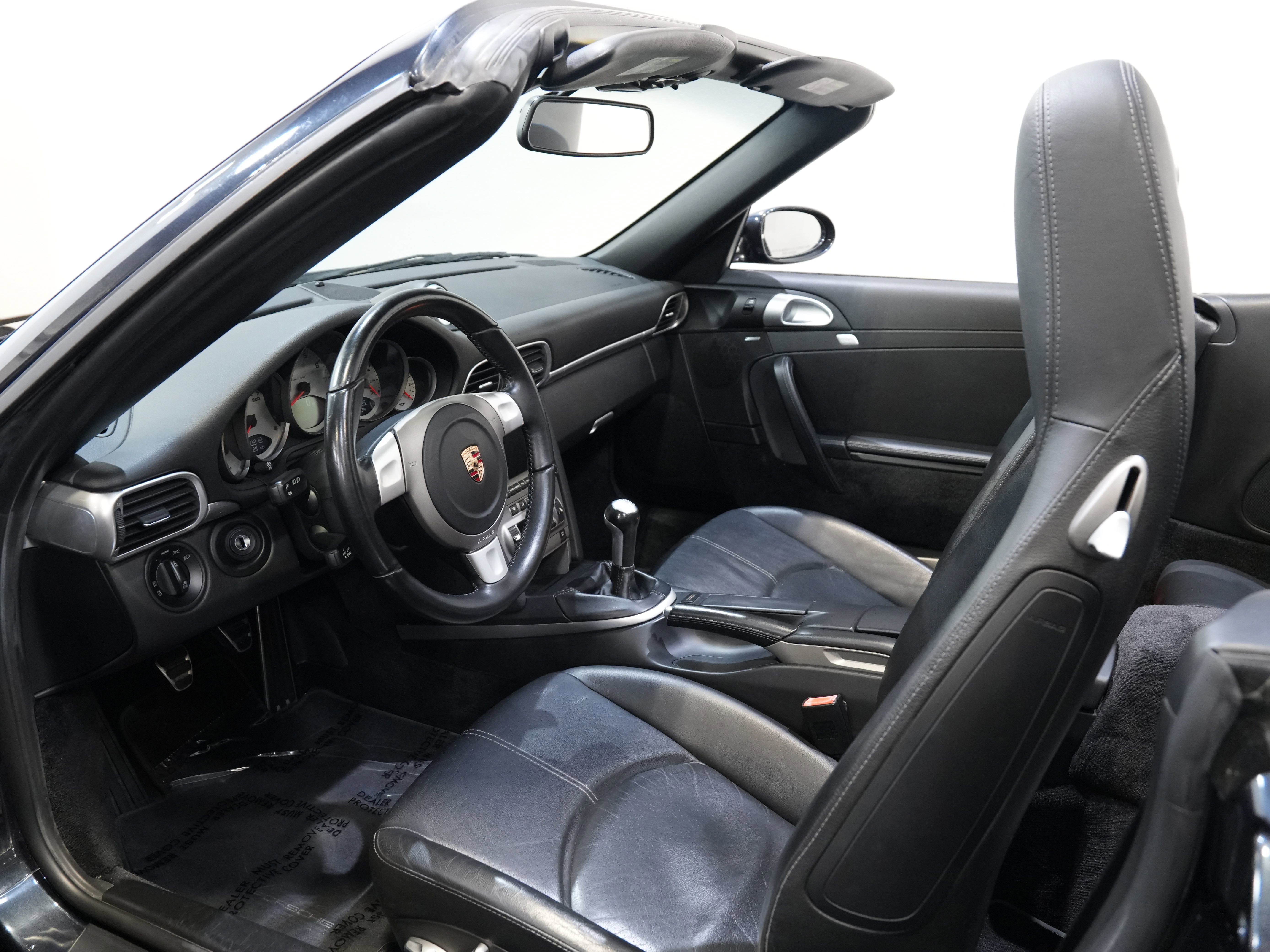 Used 2006 Porsche 911 Carrera 4S AWD/4WD image 27