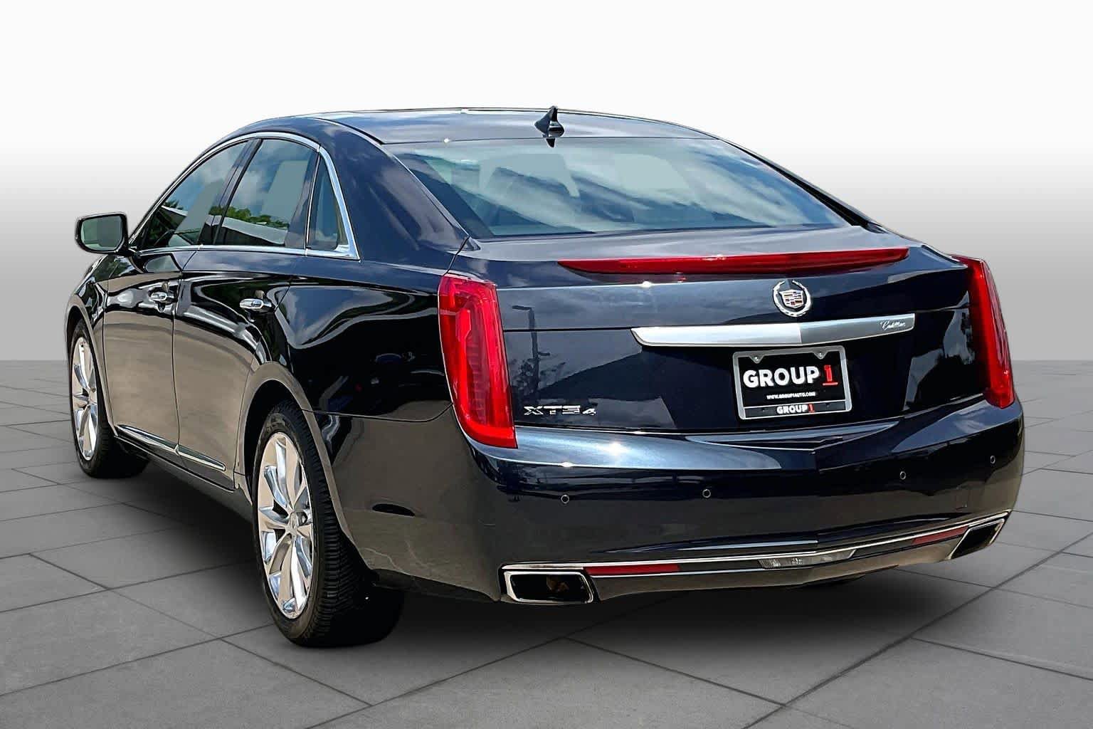Used 2013 Cadillac XTS Premium AWD/4WD image 12