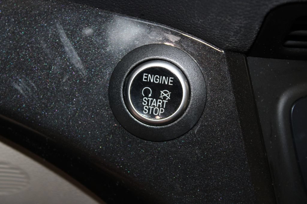 Used 2017 Ford Escape Titanium w/ Equipment Group 301A FWD image 42