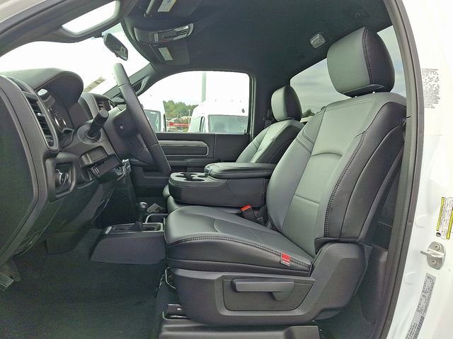 New 2024 RAM 3500 Tradesman w/ Chrome Appearance Group image 5