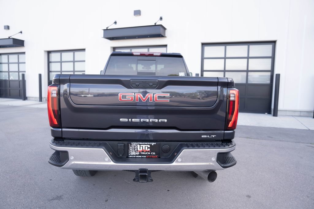 Used 2025 GMC Sierra 3500 SLT w/ SLT Premium Package AWD/4WD image 7