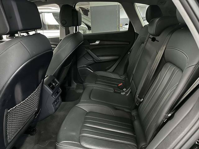 Used 2023 Audi Q5 2.0T Premium Plus w/ Premium Plus Package AWD/4WD image 14