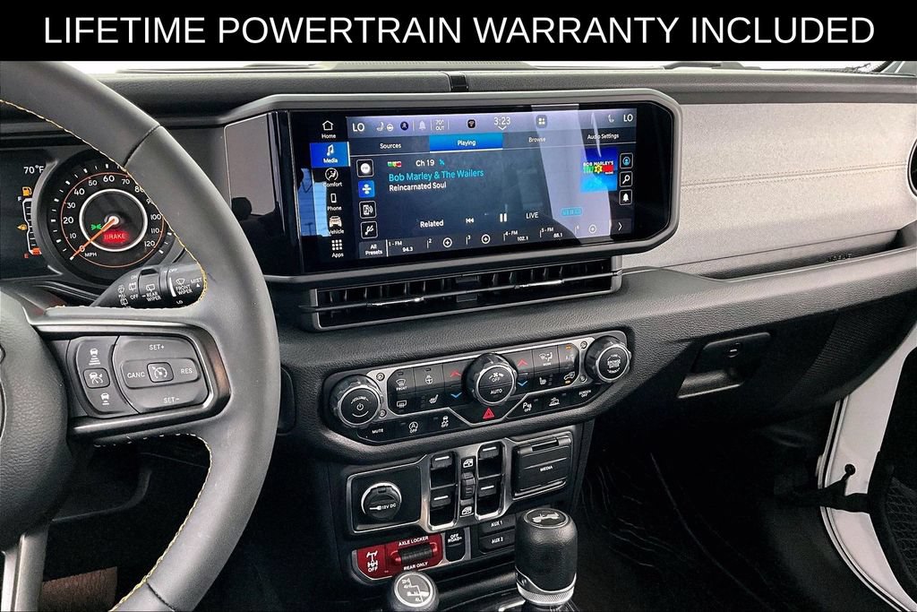 Used 2024 Jeep Wrangler Unlimited Sport AWD/4WD image 8