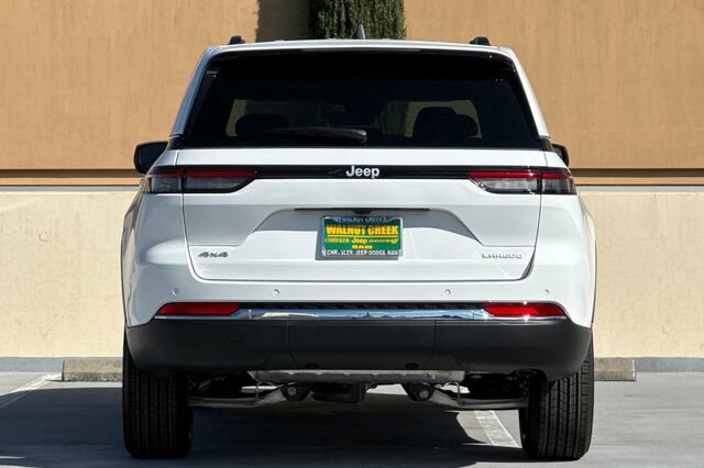 New 2026 Jeep Grand Cherokee Laredo X AWD/4WD image 5