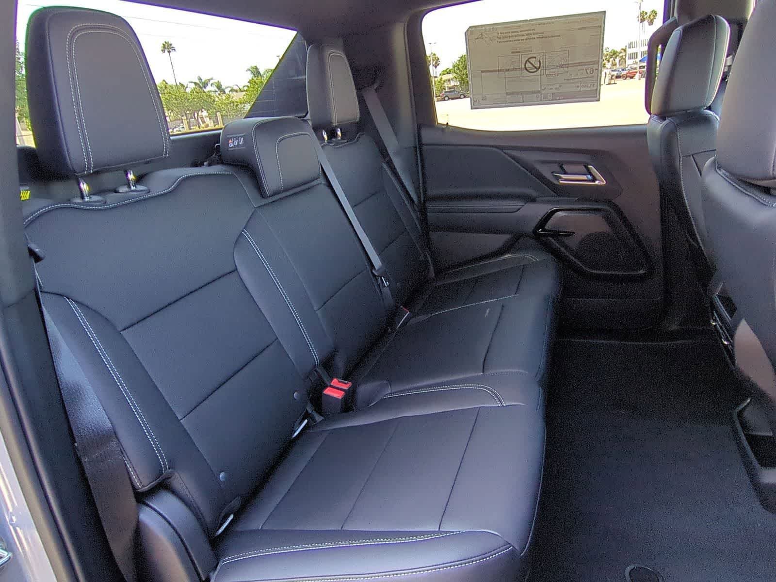 Used 2026 Chevrolet Silverado EV LT AWD/4WD image 26