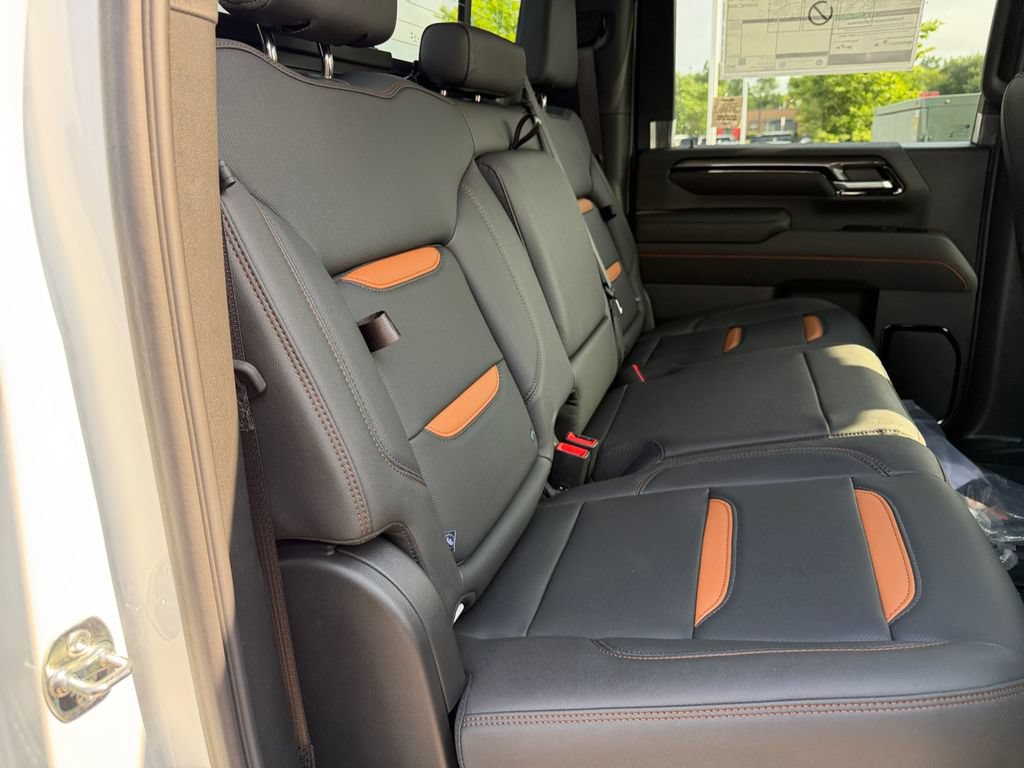 New 2026 GMC Sierra 2500 AT4 w/ AT4 Premium Plus Package AWD/4WD image 32