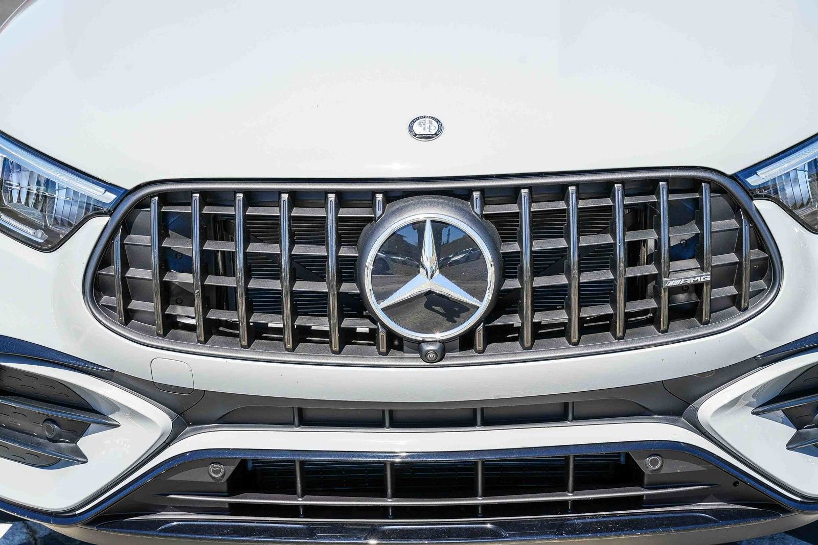 New 2026 Mercedes-Benz GLC 43 AMG 4MATIC Coupe image 7