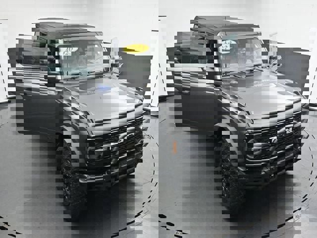 Used 2023 Ford Bronco Wildtrak AWD/4WD image 31