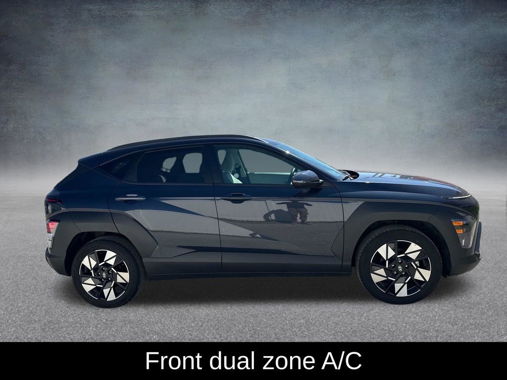 Used 2025 Hyundai Kona SEL image 7