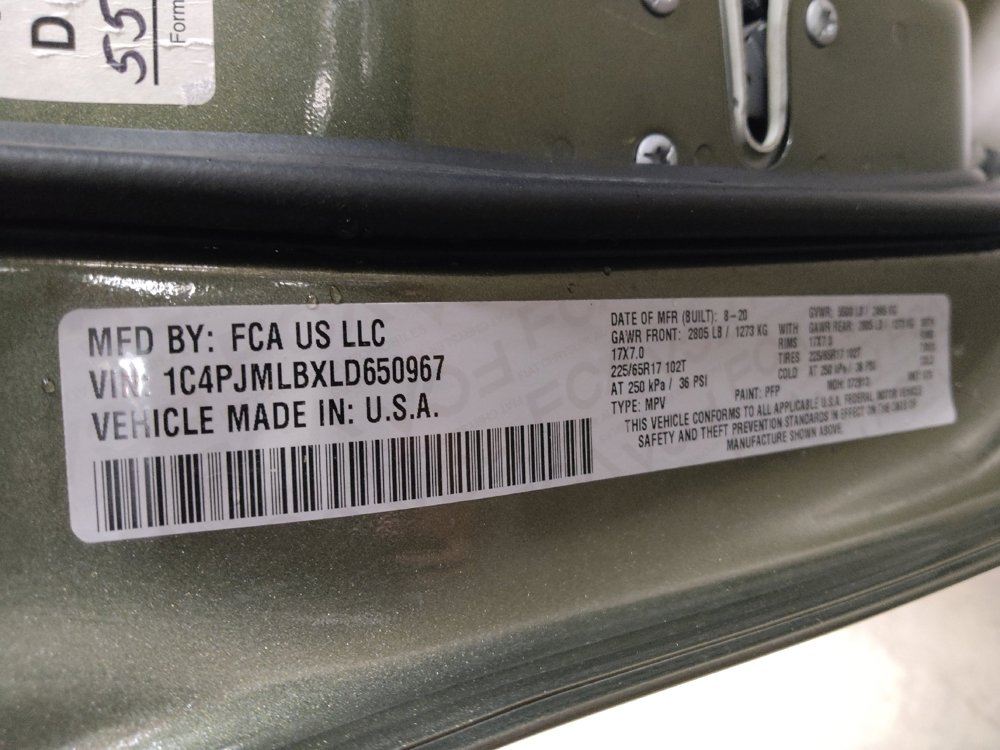 Used 2020 Jeep Cherokee Latitude Plus image 33