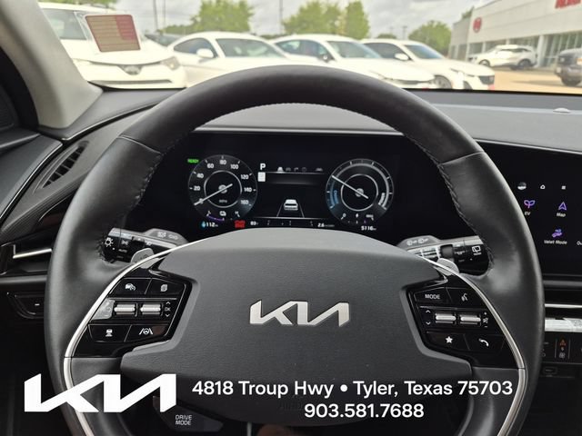 Certified 2023 Kia Niro Wave FWD image 30