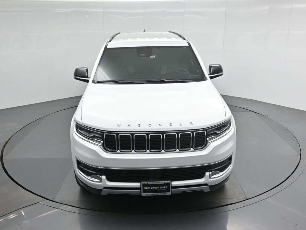 Used 2024 Jeep Wagoneer Series II w/ Flexible Seating Group image 43
