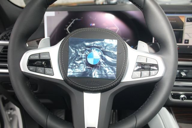 New 2026 BMW X6 xDrive40i w/ Climate Comfort Package image 15