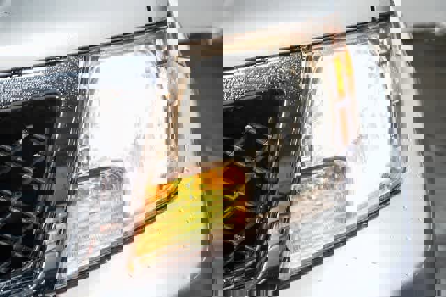 Used 2017 Nissan Frontier SV w/ SV Value Truck Package image 7