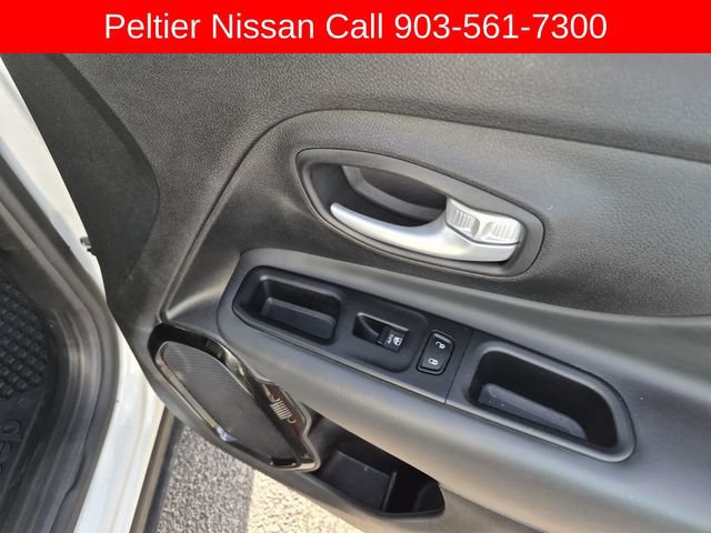 Used 2023 Jeep Renegade Altitude w/ Convenience Group I AWD/4WD image 14