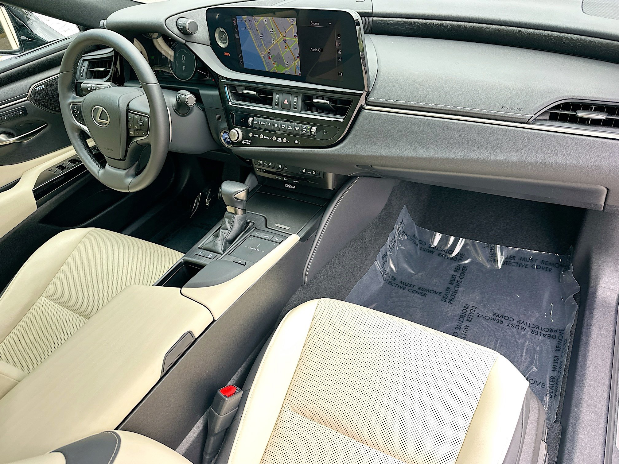 Used 2022 Lexus ES 300h w/ Premium Package FWD image 27