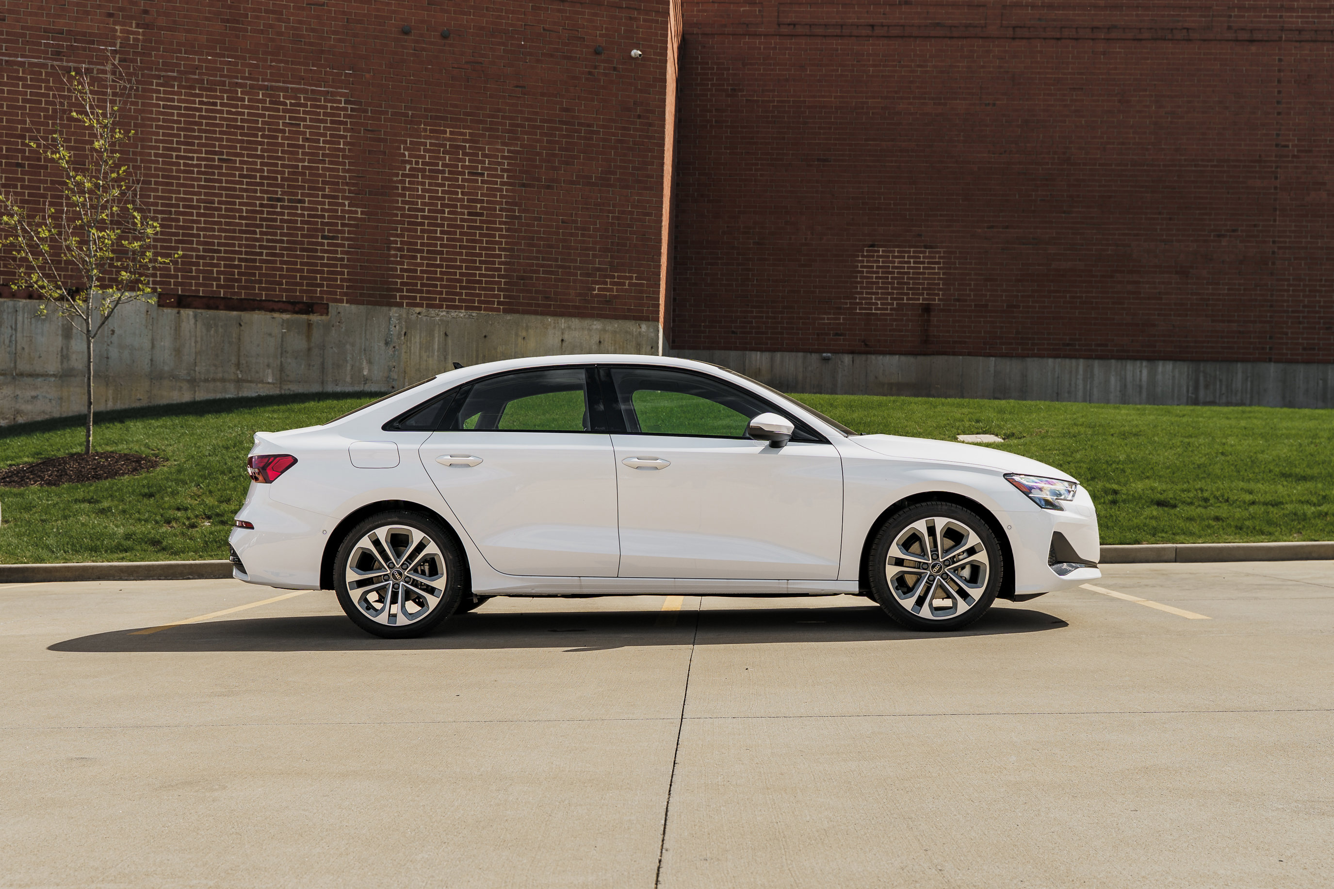 New 2026 Audi A3 2.0T Premium image 3