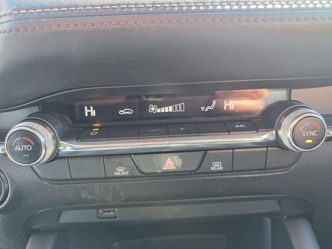 Used 2019 MAZDA MAZDA3 AWD Sedan w/ Select Package image 25