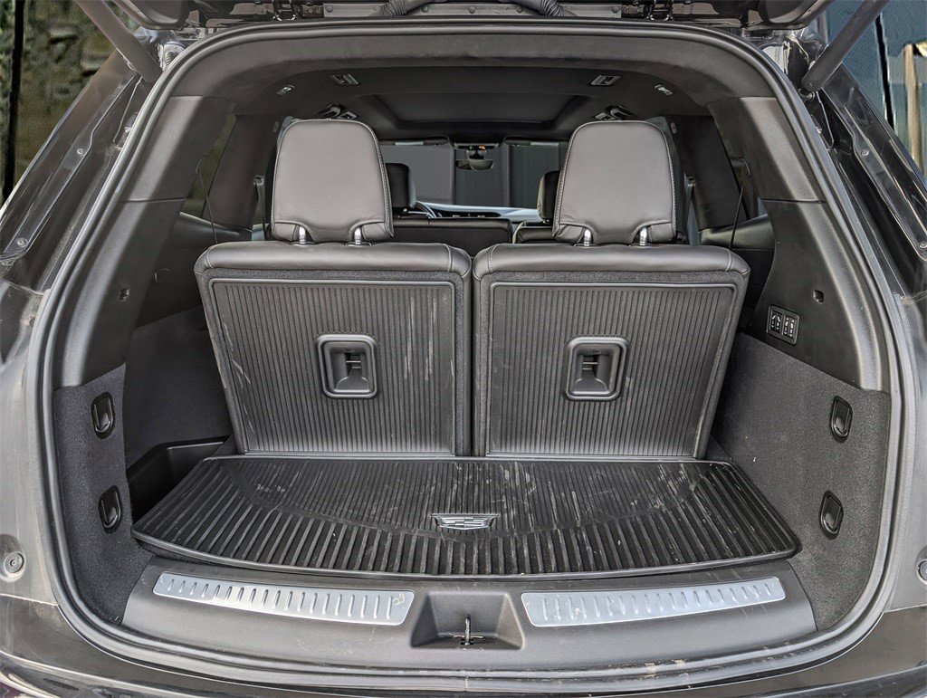 Certified 2024 Cadillac XT6 Sport w/ Platinum Package image 24