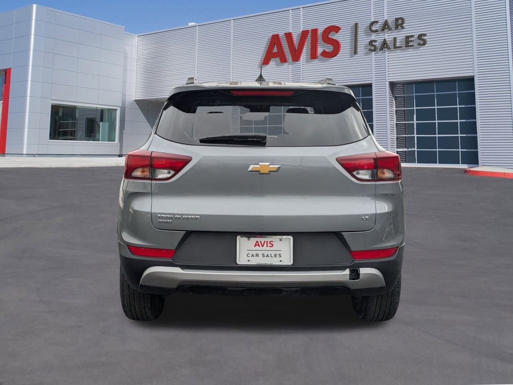 Used 2025 Chevrolet TrailBlazer LT image 5