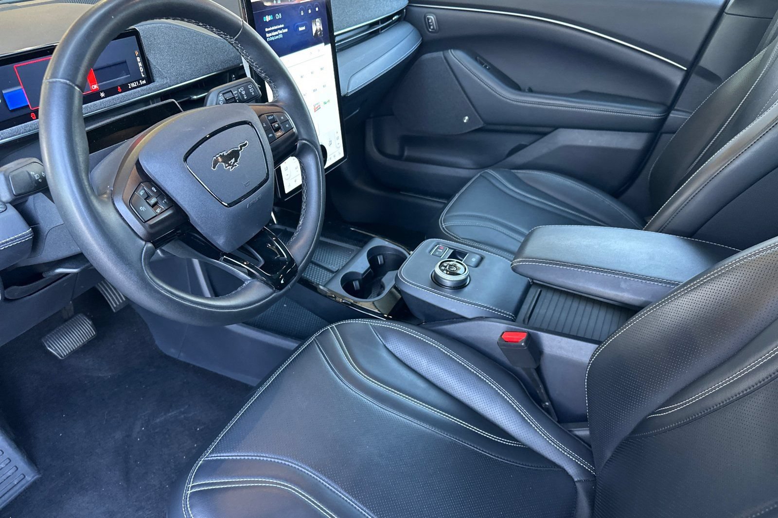 Used 2023 Ford Mustang Mach-E Premium RWD image 9