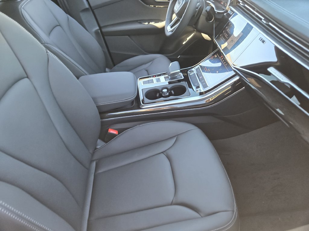 New 2026 Audi Q7 2.0T Premium AWD/4WD image 18