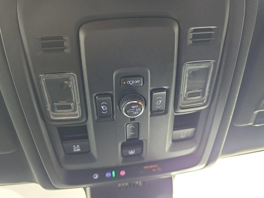New 2025 Chevrolet Suburban Premier w/ Sun And Tow Package AWD/4WD image 27