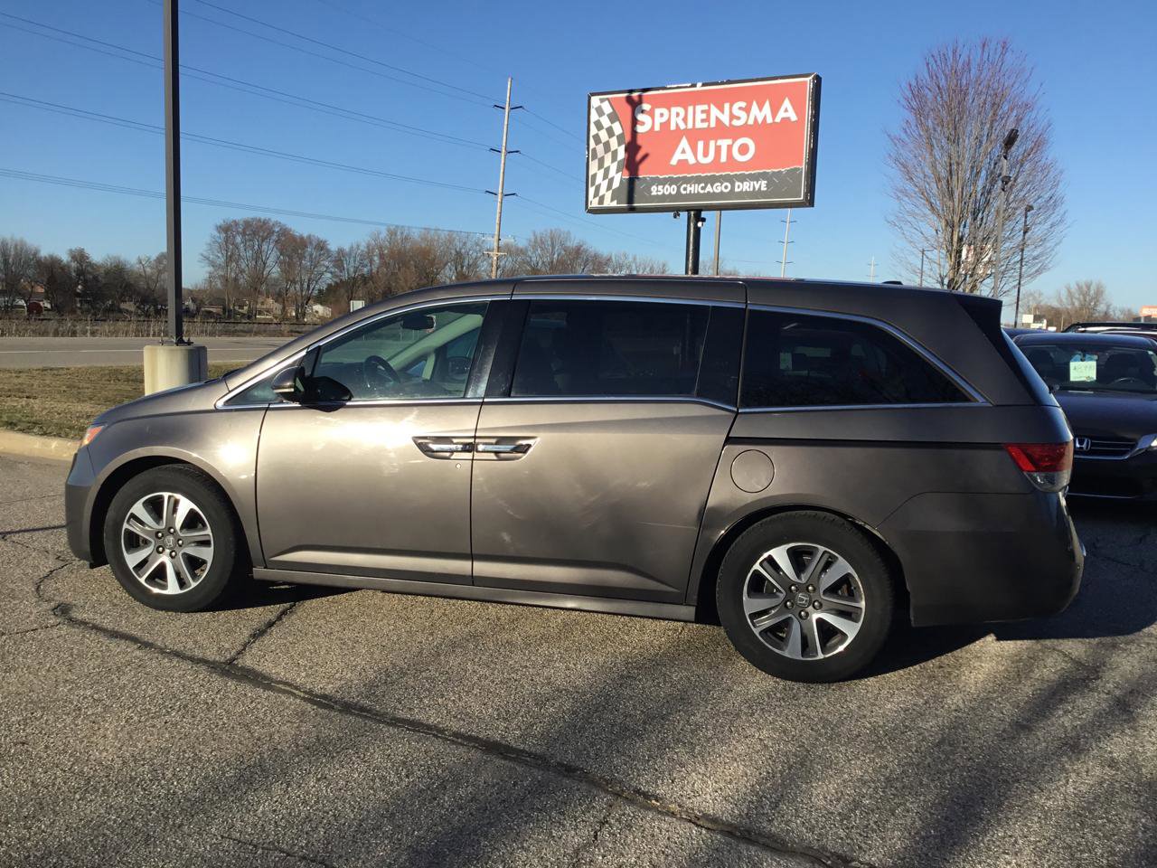 Used 2014 Honda Odyssey Touring image 10