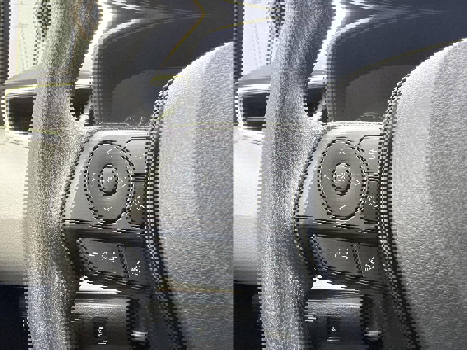 Used 2025 Toyota Corolla LE w/ LE Premium Package image 14