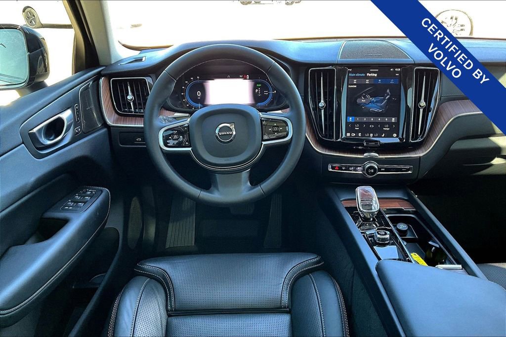 Used 2024 Volvo XC60 T8 Ultimate w/ Protection Package Premier image 7