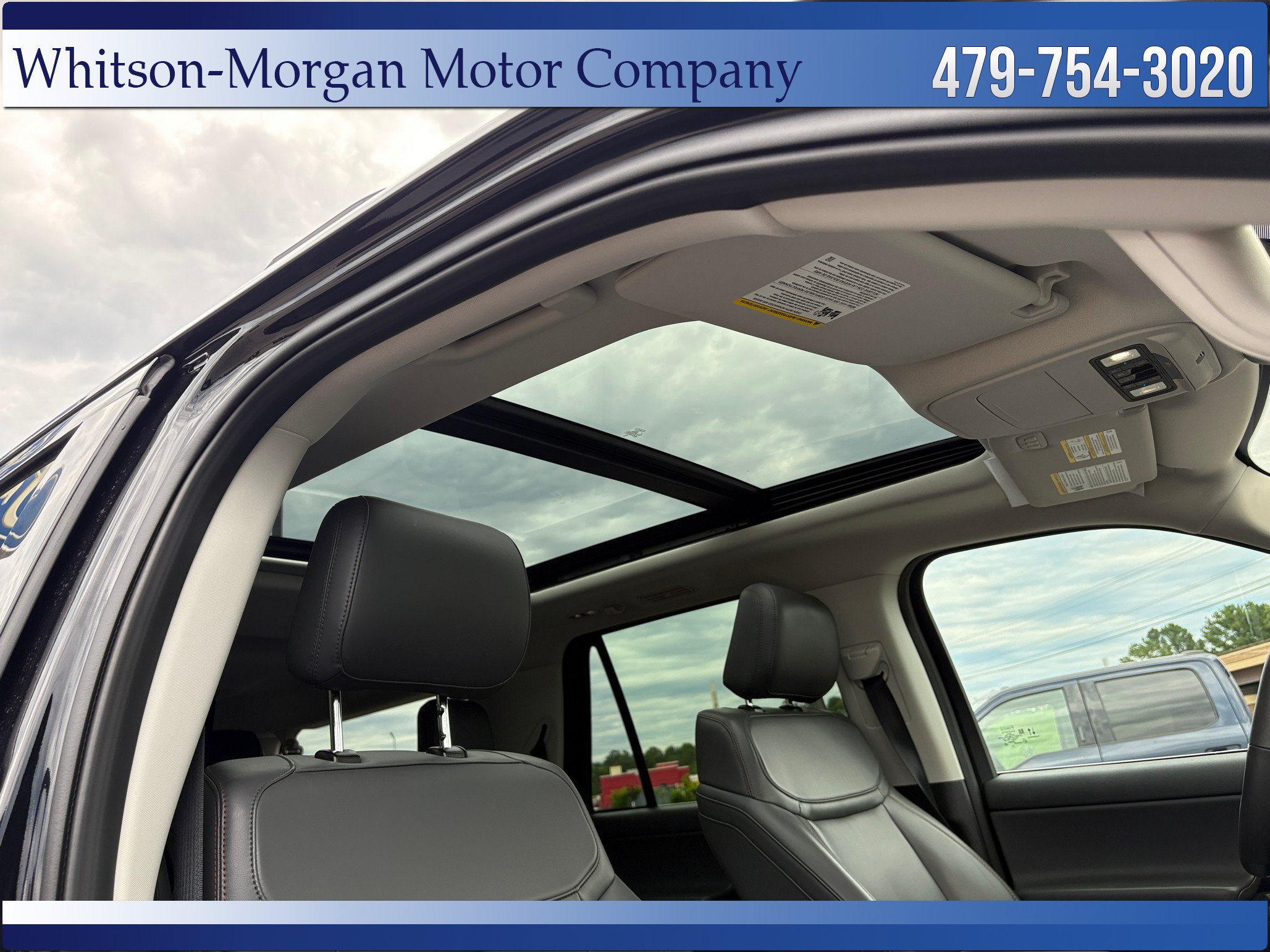 Used 2025 Ford Expedition Max Active AWD/4WD image 36