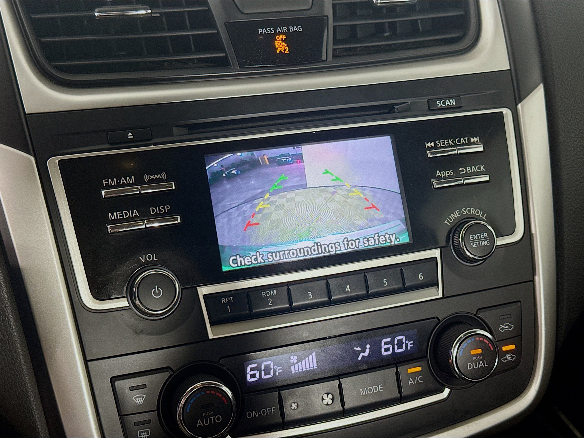 Used 2016 Nissan Altima 2.5 SL w/ Moonroof Package FWD image 19