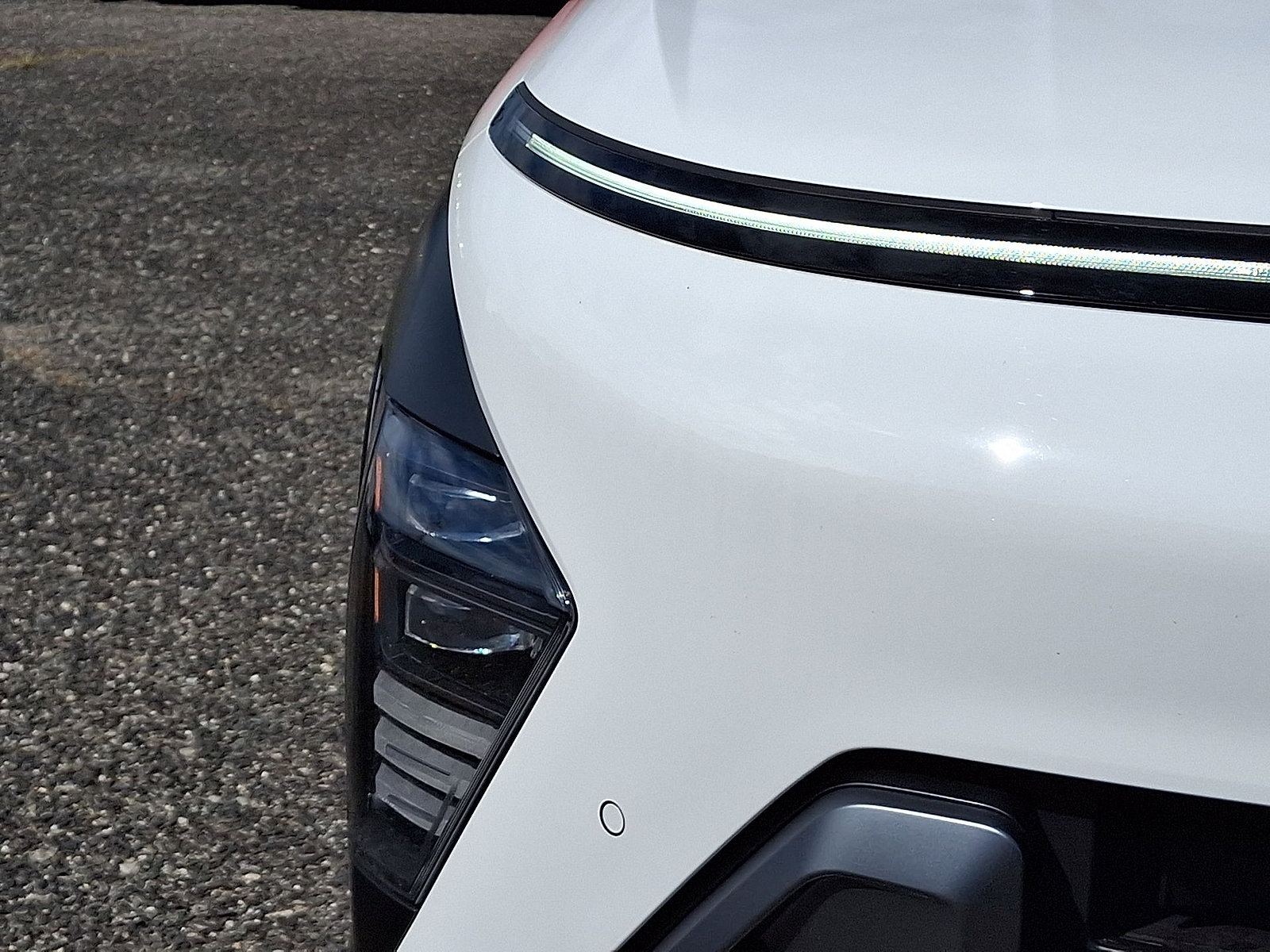 Certified 2024 Hyundai Kona Limited AWD/4WD image 34