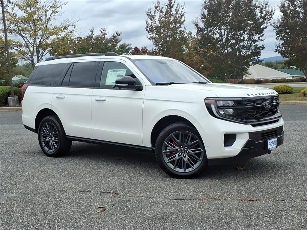 New 2025 Ford Expedition Platinum image 1