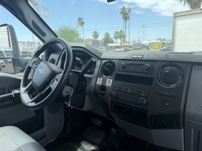 Used 2022 Ford F650 2WD Regular Cab Super Duty image 18