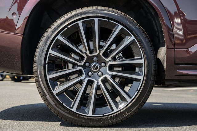 New 2026 Volvo XC90 B6 Ultra w/ Lounge Package image 17