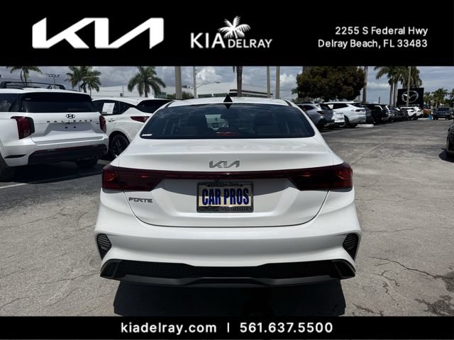 Certified 2024 Kia Forte LXS FWD image 4