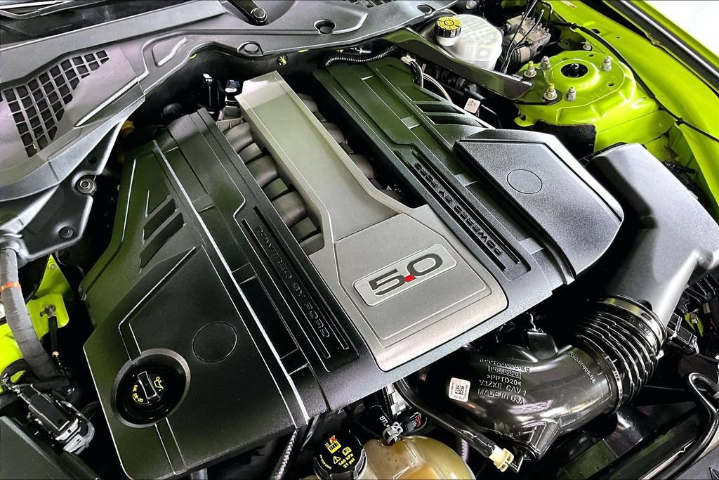 Used 2020 Ford Mustang GT Premium w/ GT Performance Package RWD image 29