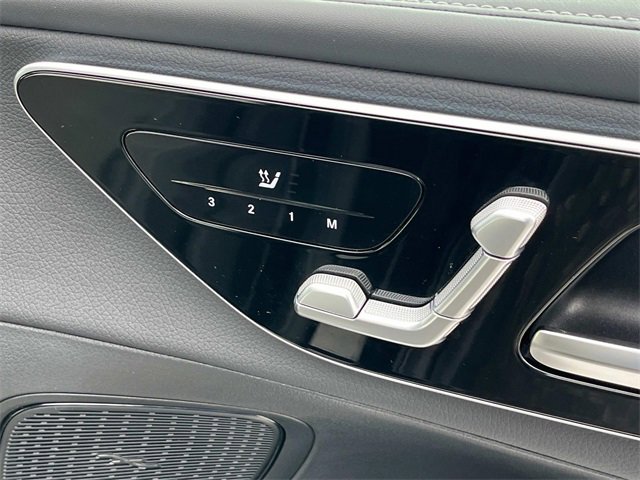 Used 2024 Mercedes-Benz GLC 300 image 25