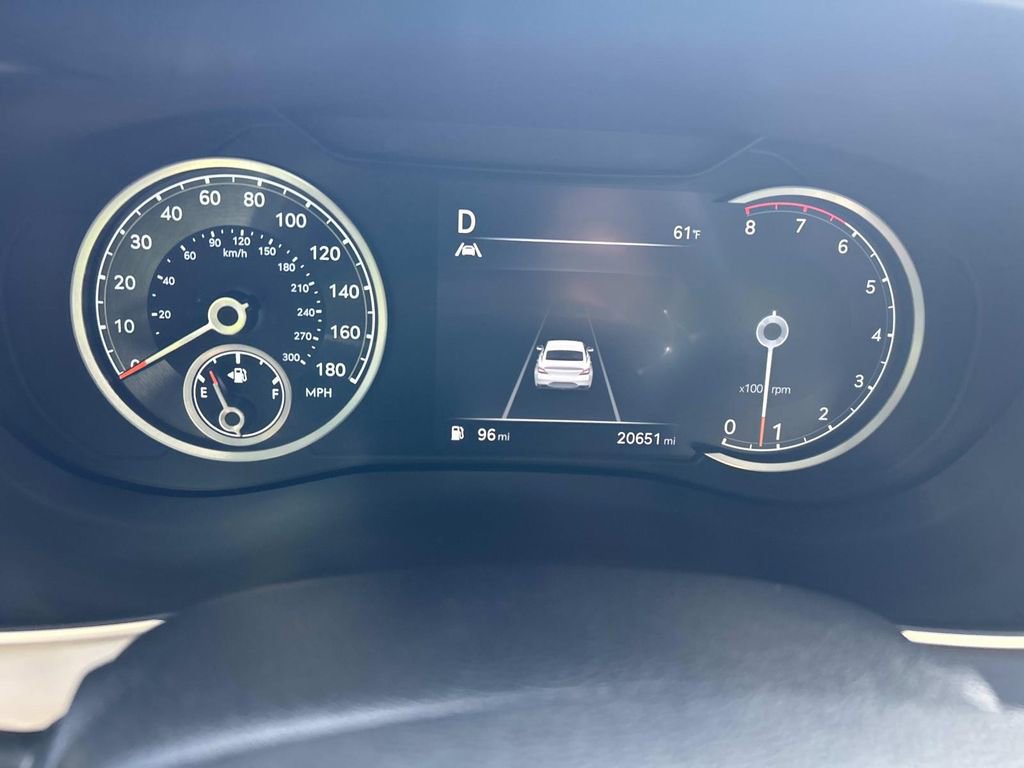 Used 2023 Genesis G70 2.0T w/ Sport Prestige Package RWD image 37
