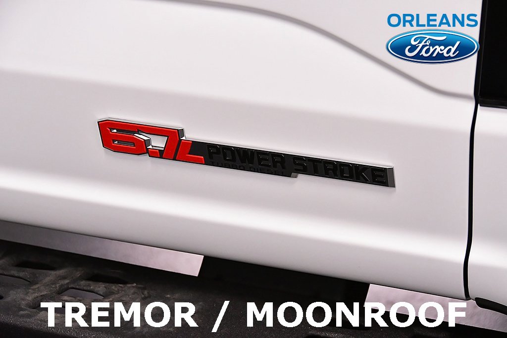 Used 2025 Ford F250 XLT w/ Black Appearance Package image 11