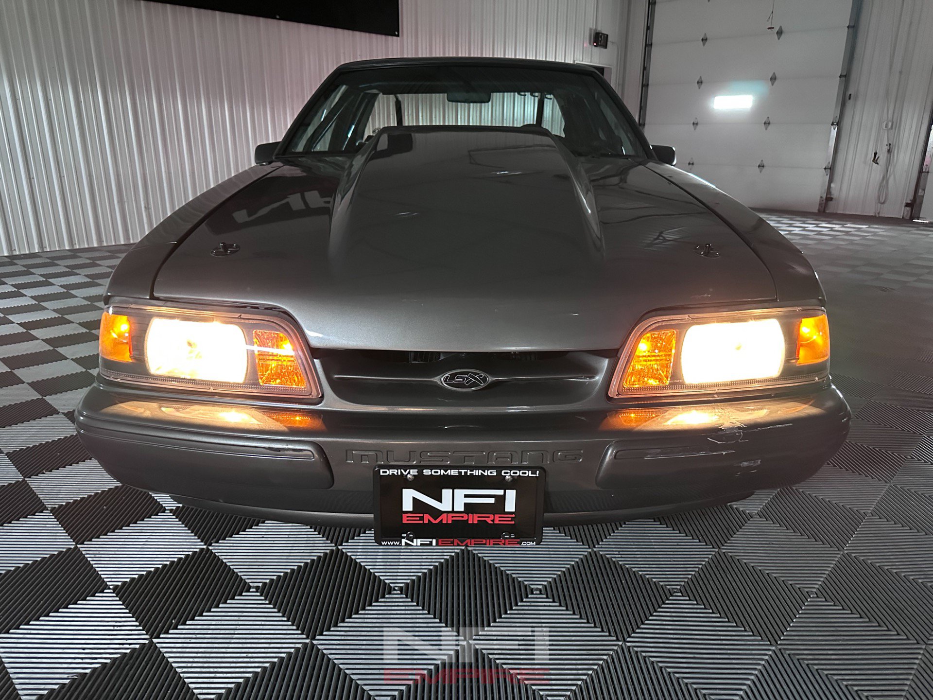 Used 1988 Ford Mustang LX RWD image 40