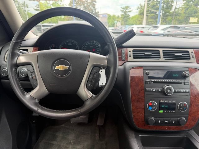 Used 2012 Chevrolet Suburban LT w/ All-Star Edition AWD/4WD image 21