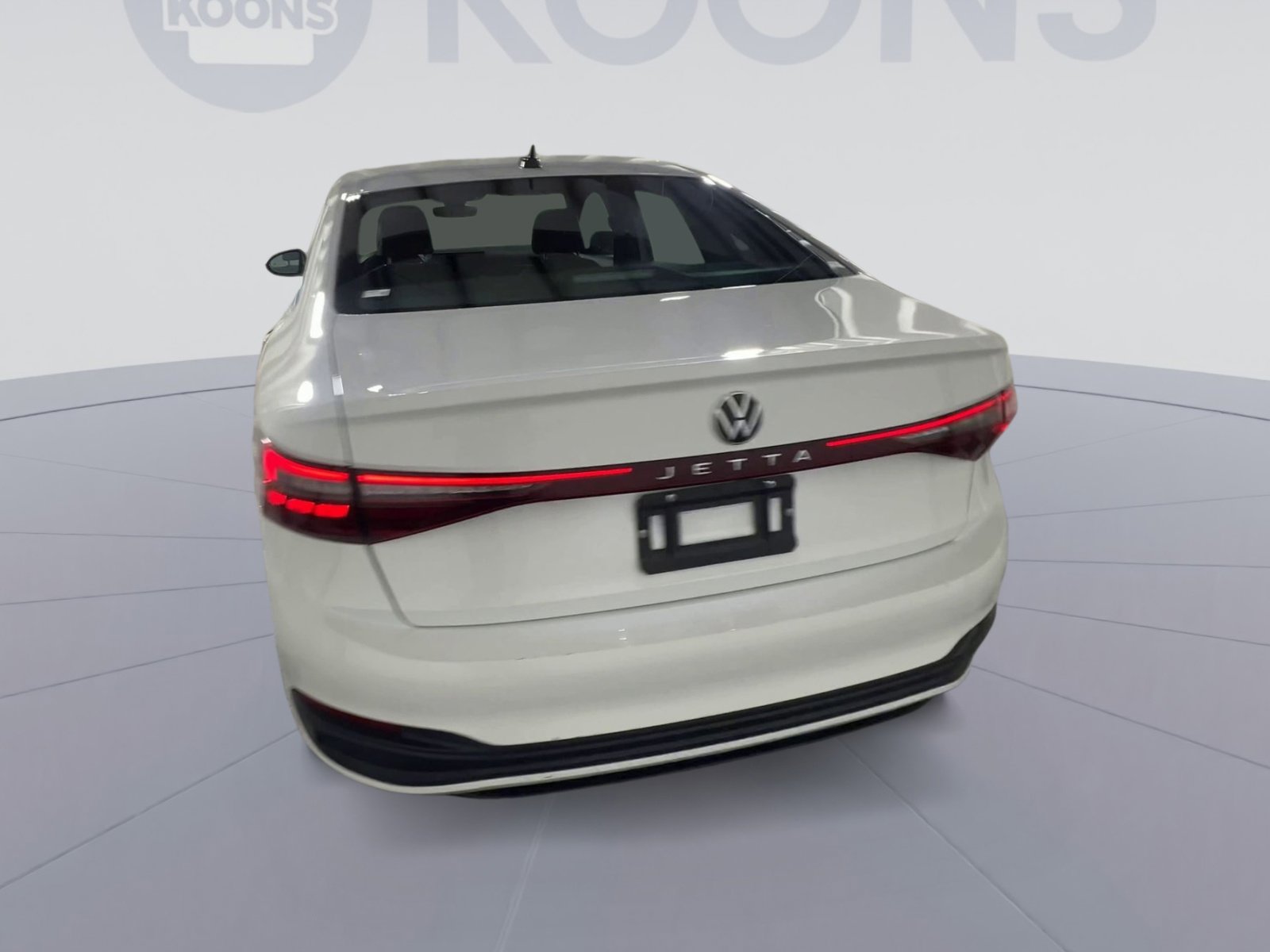 Used 2025 Volkswagen Jetta Sport image 12