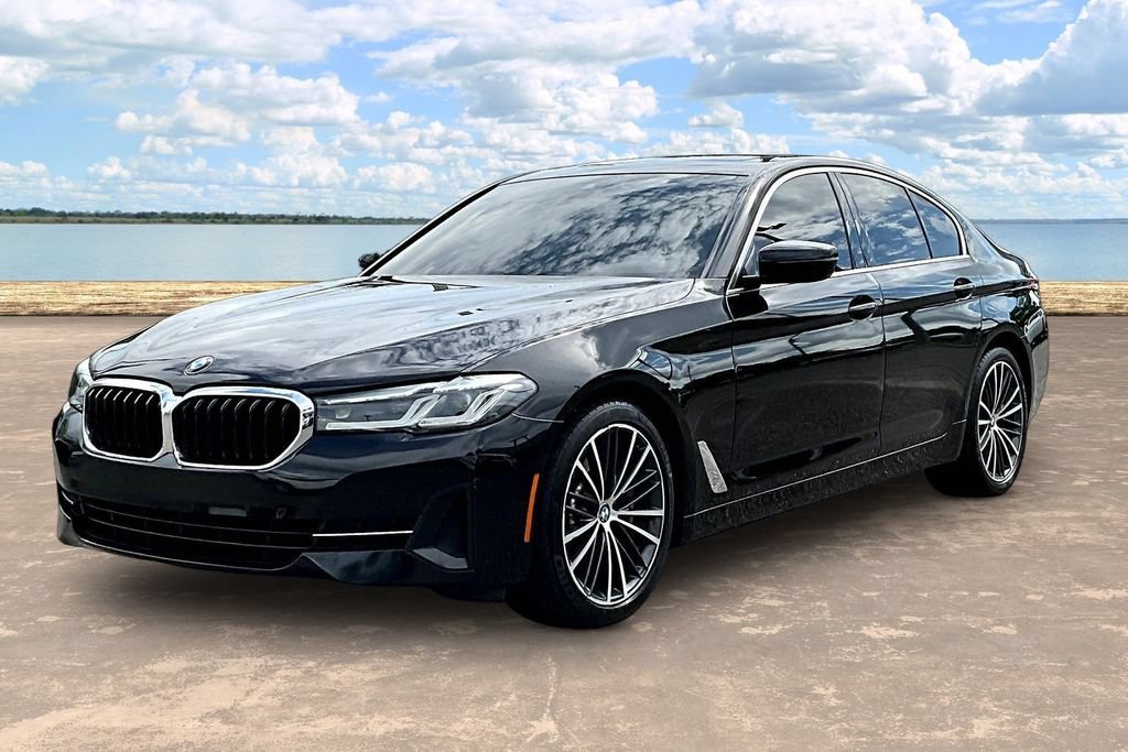 Used 2021 BMW 530i w/ Premium Package RWD image 1