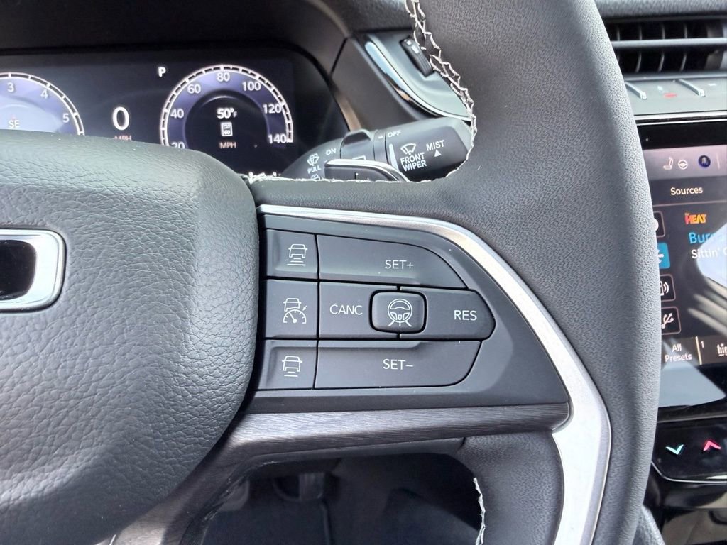 New 2026 Jeep Grand Cherokee Altitude image 13