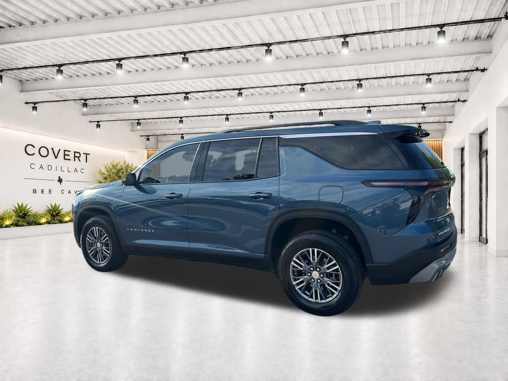 Used 2024 Chevrolet Traverse LT FWD image 6