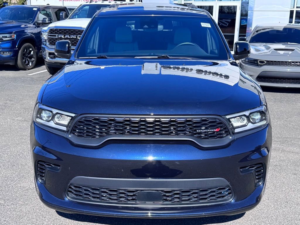 Used 2024 Dodge Durango GT image 2